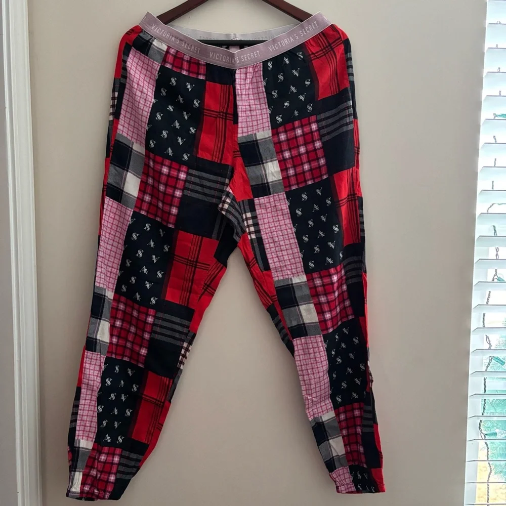 Victoria Secret Pajama pants - Picture 2 of 3